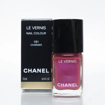 Nail polish (Le Vernis 191 Charmer) from Chanel