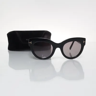 Solglasögon (Lucilla TF1063) från Tom Ford