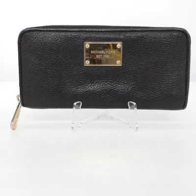 Wallet (Jet Set) from Michael Kors