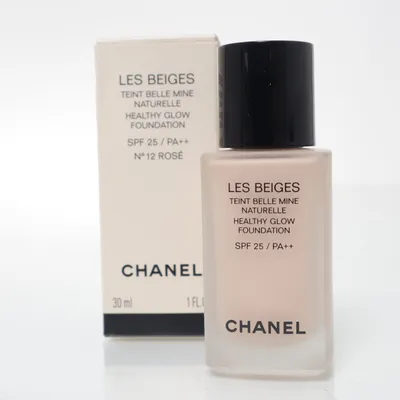 Foundation (N° 12 Rosé) från Chanel