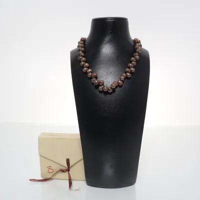 Halsband (Brun) Silver, Okänd metall