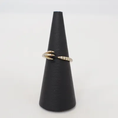 Ring (Claw Nouvelle) from Maria Nilsdotter Silver