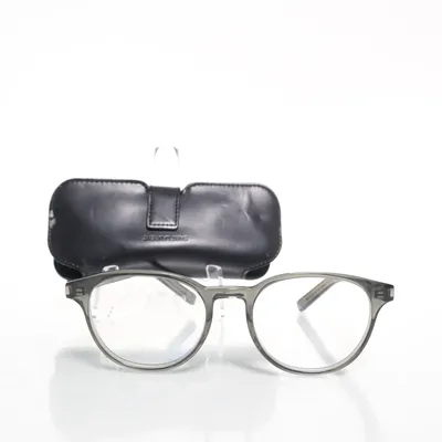 Glasögon (Classic 10) från Saint Laurent