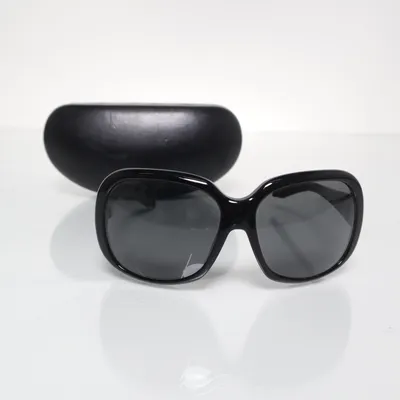 Solglasögon (SPR 17I) från Prada