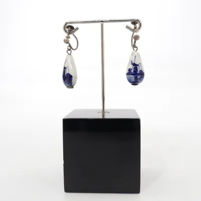 Boucles d'oreilles clips (Blanc, Bleu) Métal inconnu