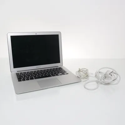 Laptop (Silverfärgad) från Apple