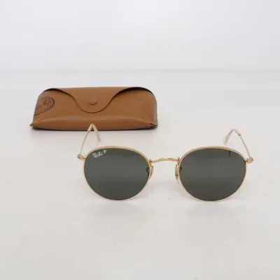 Solglasögon (RB3447) från Ray-Ban