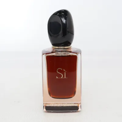 Eau de Parfum (Si Intense) from Giorgio Armani Parfums