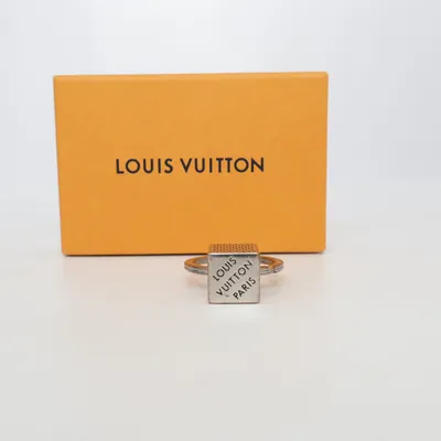 Nyckelring (Silverfärgad) från Louis Vuitton