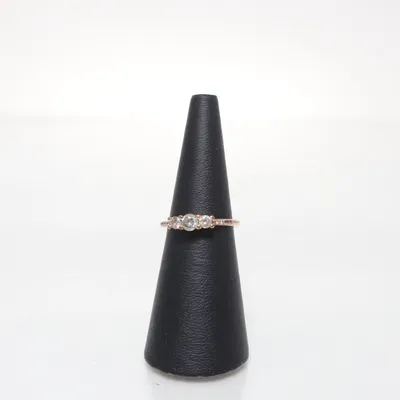 Ring (Guldfärgad) från Pandora Okänd metall, Guldpläterad