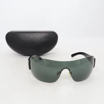 Lunettes de soleil (SPS 07F) de Prada Linea Rossa