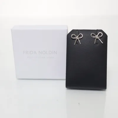 Örhängen (Silverfärgad) från Frida Noldin Silver