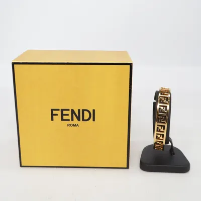 Armring (Guldfärgad) från Fendi Okänd metall