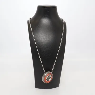 Halsband (KJJAKN090100) från Calvin Klein Jeans Okänd metall
