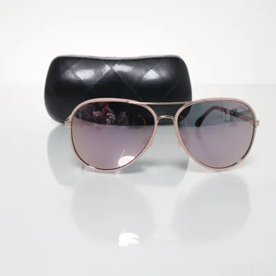 Solglasögon (4219-Q ) från Chanel