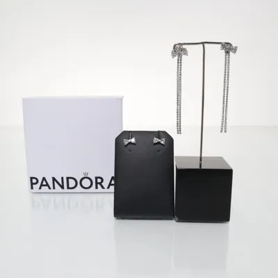 Örhängen (Silverfärgad) från Pandora Silver