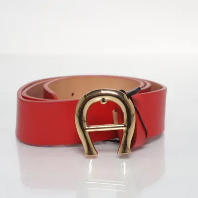 Bälte (Röd) från Aigner
