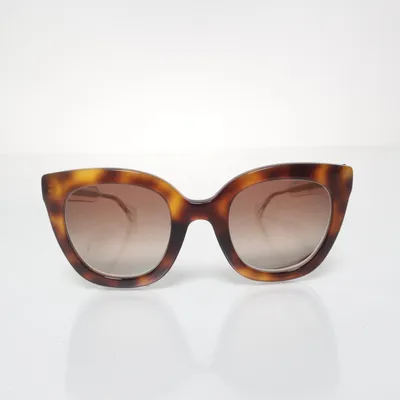 Solglasögon (GG0564S) från Gucci