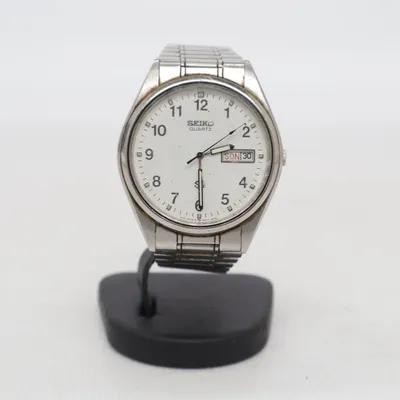 Montre (5Y23-8A11) de Seiko