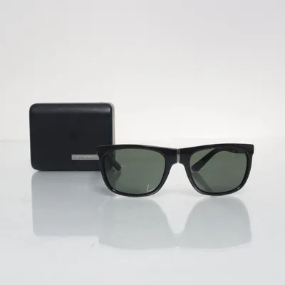 Solglasögon (7013) från BVLGARI