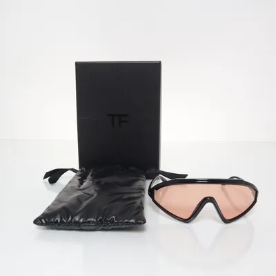 Solglasögon (TF1121) från Tom Ford