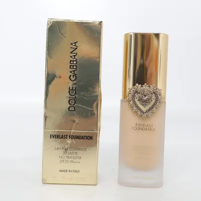 Foundation (Everlast Foundation) from Dolce & Gabbana
