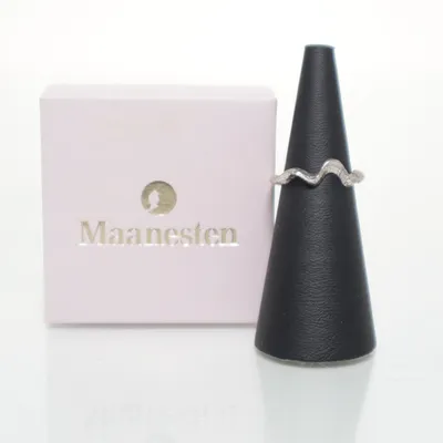 Ring (Silverfärgad) från Maanesten Silver