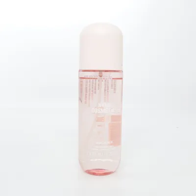 Body mist (Vanilla Dew) from Kylie Cosmetics