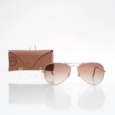 Solglasögon (RB 3025) från Ray-Ban