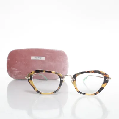 Bril (VMU 05N) van Miu Miu
