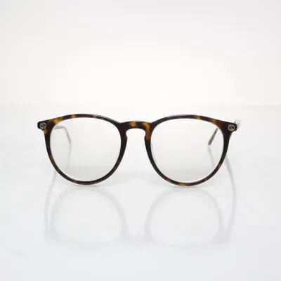 Glasögon (GG0027O) från Gucci