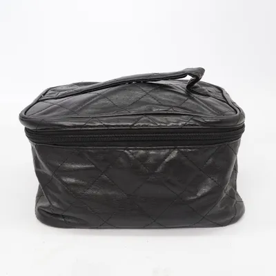 Vanity bag (Black) from Fleur de Santé