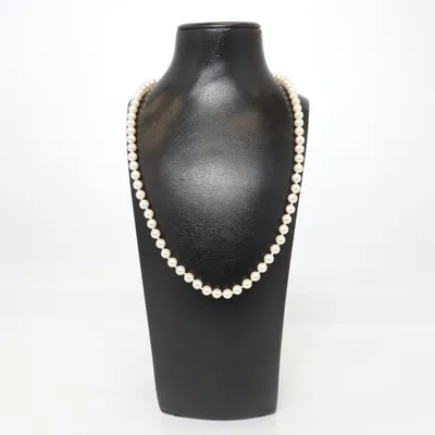 Necklace (White) from Angelo Silver, Unknown metal