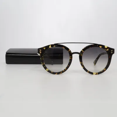 Solglasögon (SC0054S) från Stella McCartney