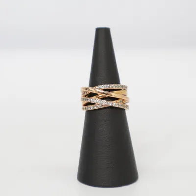 Ring (Guldfärgad) från Pandora Okänd metall