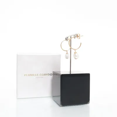 Earrings (Gold, White) from Pernille Corydon Silver