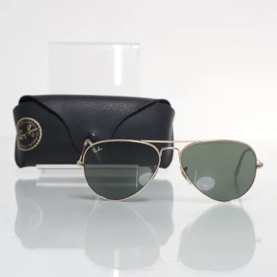 Solglasögon (RB3025) från Ray-Ban