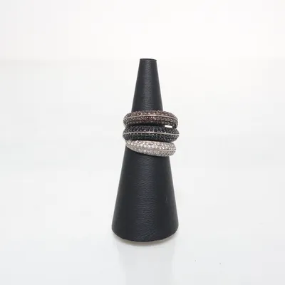 Ring (Silverfärgad, Svart, Brun) från Sif Jakobs Silver