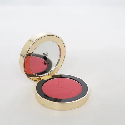 Blush (Make Me Blush) van Yves Saint Laurent