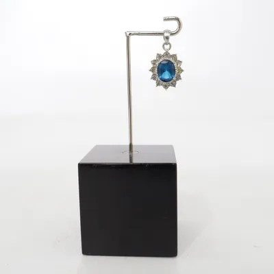 Pendant (Blue, Silver) Silver