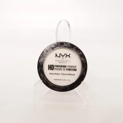 Powder (Hd Finishing Powder) from NYX Professional Makeup