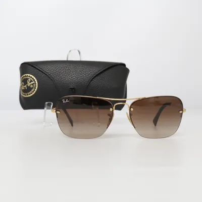 Solglasögon (RB 3541) från Ray-Ban