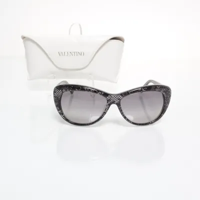 Solglasögon (V628S) från Valentino