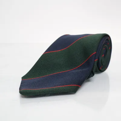 Slips (Blå, Grøn, Rød) fra Burberry Silke