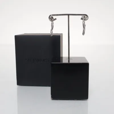 Örhängen (Silverfärgad) från Sif Jakobs Silver