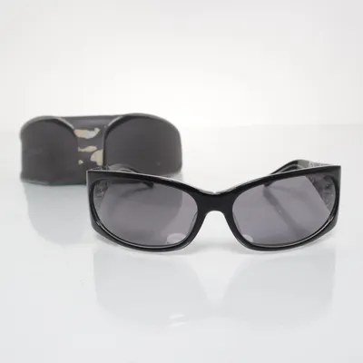 Zonnebril (SMU02E) van Miu Miu