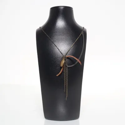 Halsband (Brun) från Vintage by Fe Okänd metall