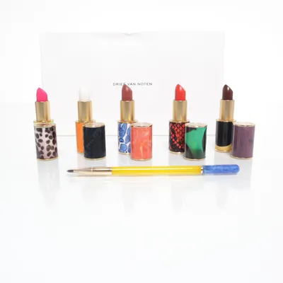 Lippenstift (Lipstick Case) van Dries van Noten