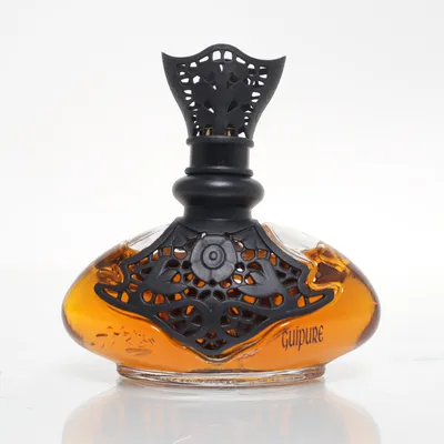 Eau de Parfum (Guipure & Silk) from Jeanne Arthes