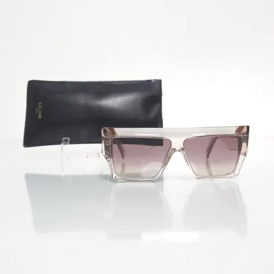 Solglasögon (CL40030I) från Celine